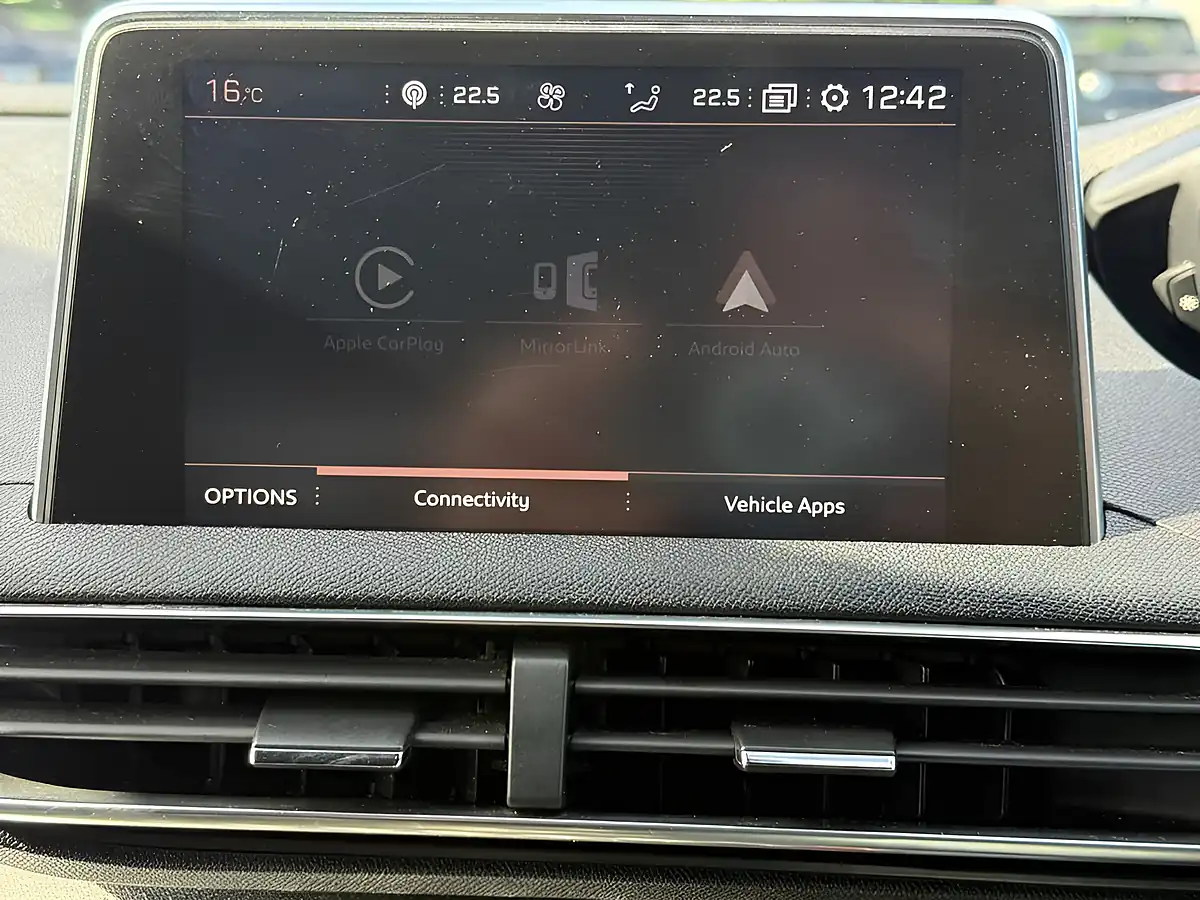 Used 2017 Peugeot 3008 GT Line Black - Interior and Exterior details 15