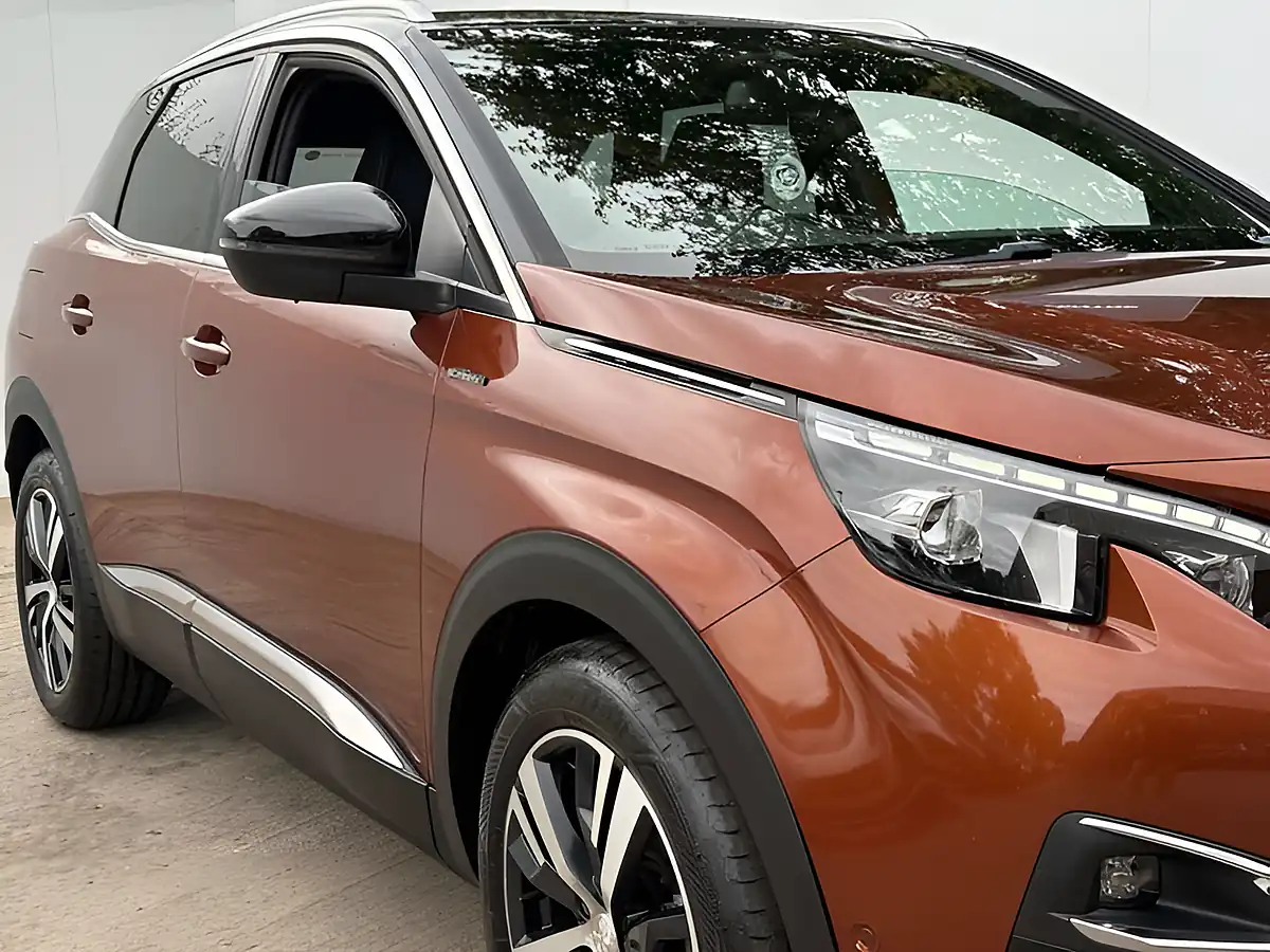 Used 2017 Peugeot 3008 GT Line Blue Sunset Copper - Interior and Exterior details 2