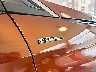 Used 2017 Peugeot 3008 GT Line Bronze - Interior and Exterior details 11