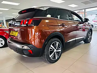 Used 2017 Peugeot 3008 GT Line Bronze - Interior and Exterior details 9