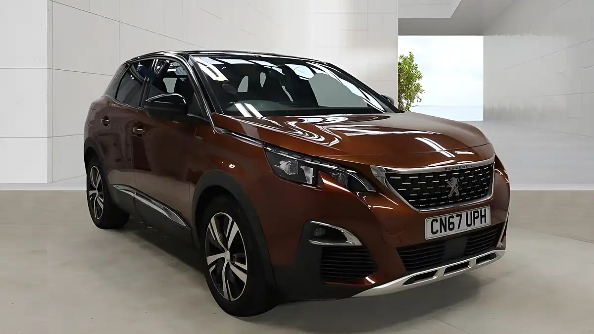 Used 2017 Peugeot 3008 GT Line Bronze - Front View