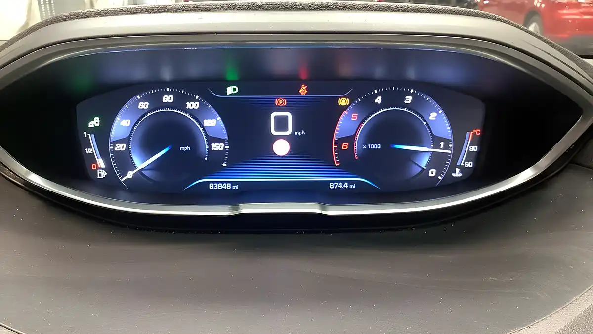 Used 2017 Peugeot 3008 GT Line Bronze - Interior and Exterior details 12