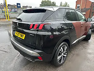 Used 2017 Peugeot 3008 GT Line Bronze - Interior and Exterior details 4