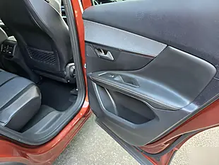 Used 2017 Peugeot 3008 GT Line Bronze - Interior and Exterior details 14