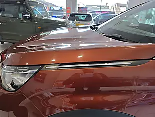 Used 2017 Peugeot 3008 GT Line Bronze - Interior and Exterior details 16
