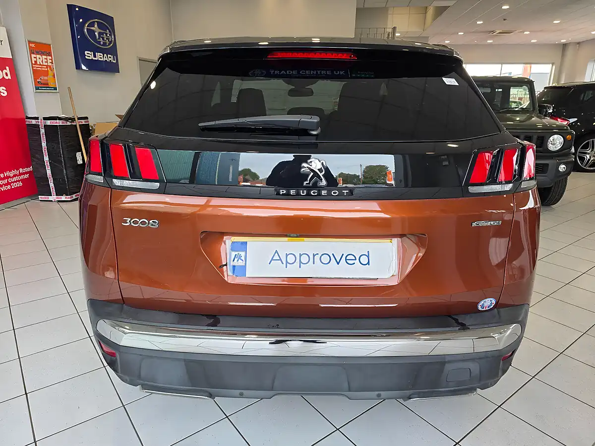 Used 2017 Peugeot 3008 GT Line Bronze - Interior and Exterior details 6