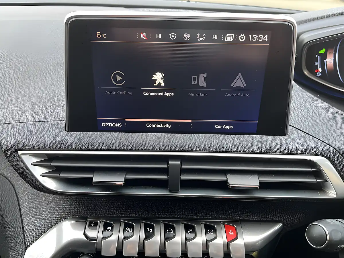 Used 2017 Peugeot 3008 GT Line Bronze - Interior and Exterior details 11