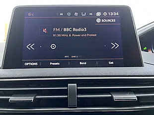Used 2017 Peugeot 3008 GT Line Bronze - Interior and Exterior details 12