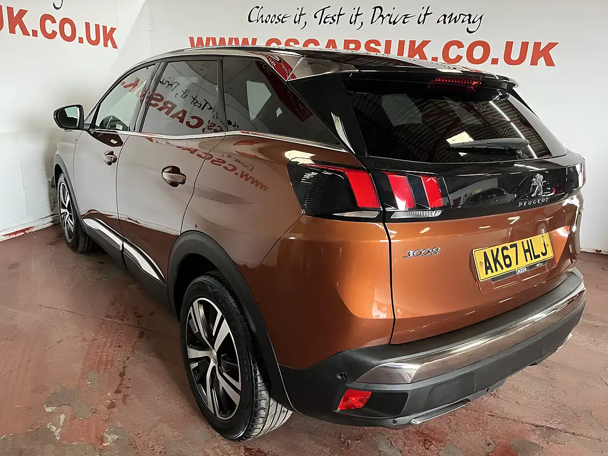 Used 2017 Peugeot 3008 GT Line Bronze - Interior and Exterior details 5