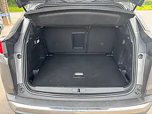 Used 2017 Peugeot 3008 GT Line Grey - Interior and Exterior details 19