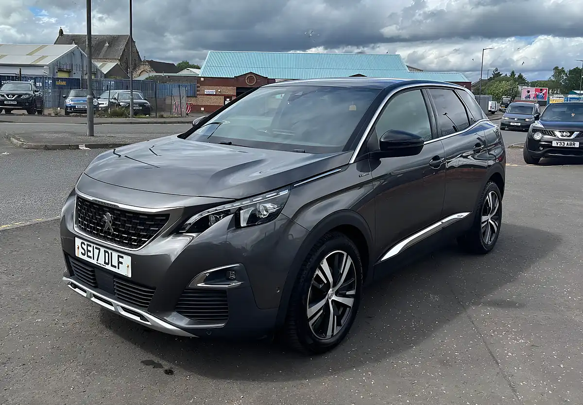 Used 2017 Peugeot 3008 GT Line Grey - Interior and Exterior details 6