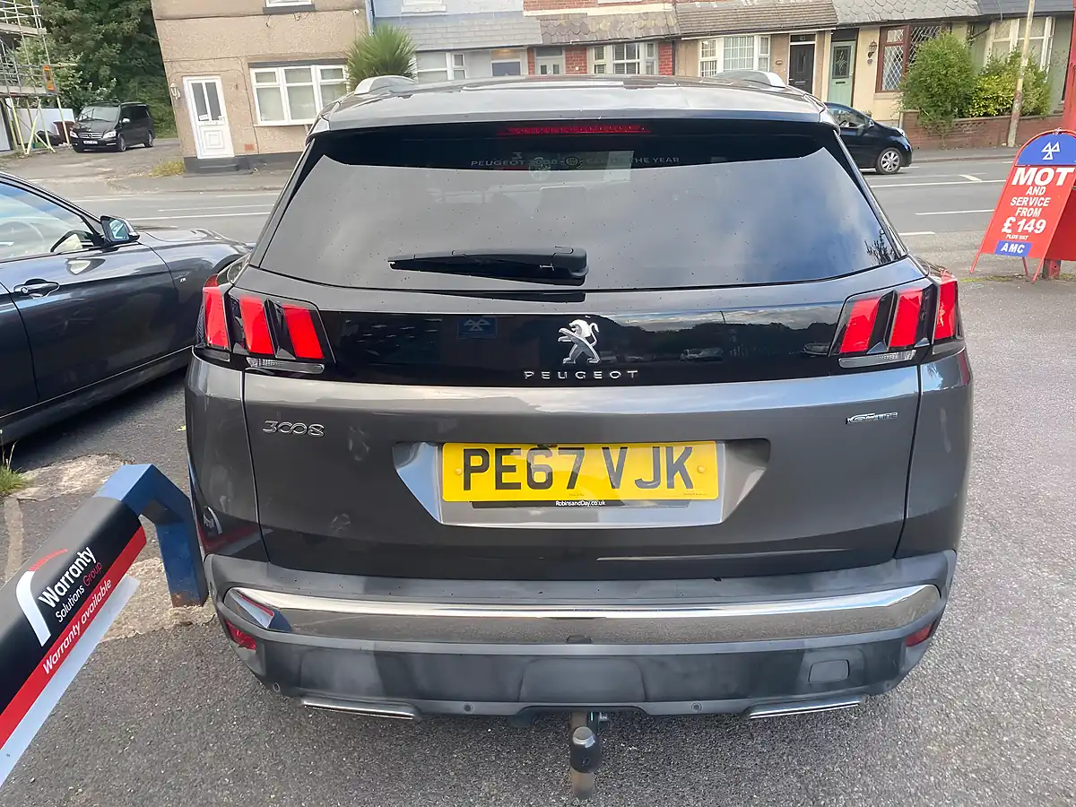 Used 2017 Peugeot 3008 GT Line Grey - Interior and Exterior details 6