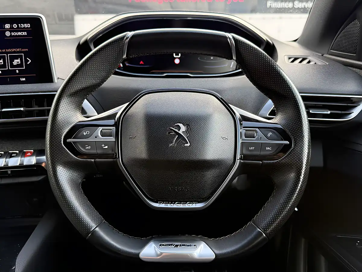 Used 2017 Peugeot 3008 GT Line Grey - Interior and Exterior details 14