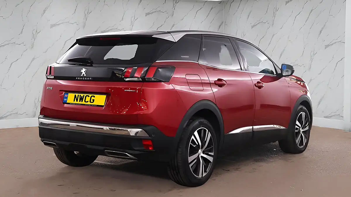 Used 2017 Peugeot 3008 GT Line Red - Interior and Exterior details 7