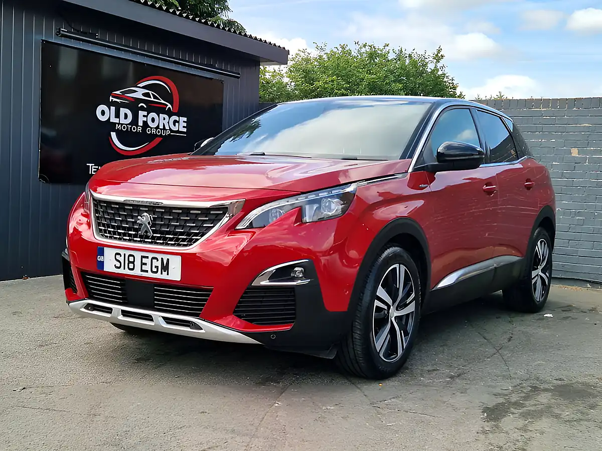 Used 2017 Peugeot 3008 GT Line Red - Interior and Exterior details 11