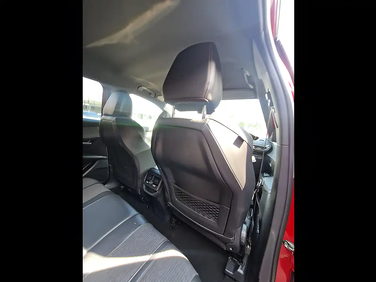 Used 2017 Peugeot 3008 GT Line Red - Interior and Exterior details 15