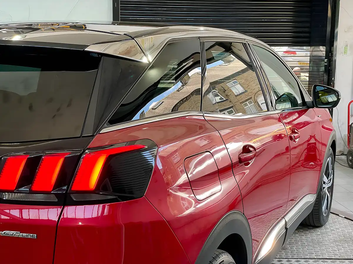 Used 2017 Peugeot 3008 GT Line Red - Interior and Exterior details 10