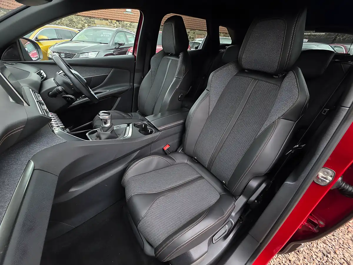 Used 2017 Peugeot 3008 GT Line Ultimate Red Pearl - Interior and Exterior details 10