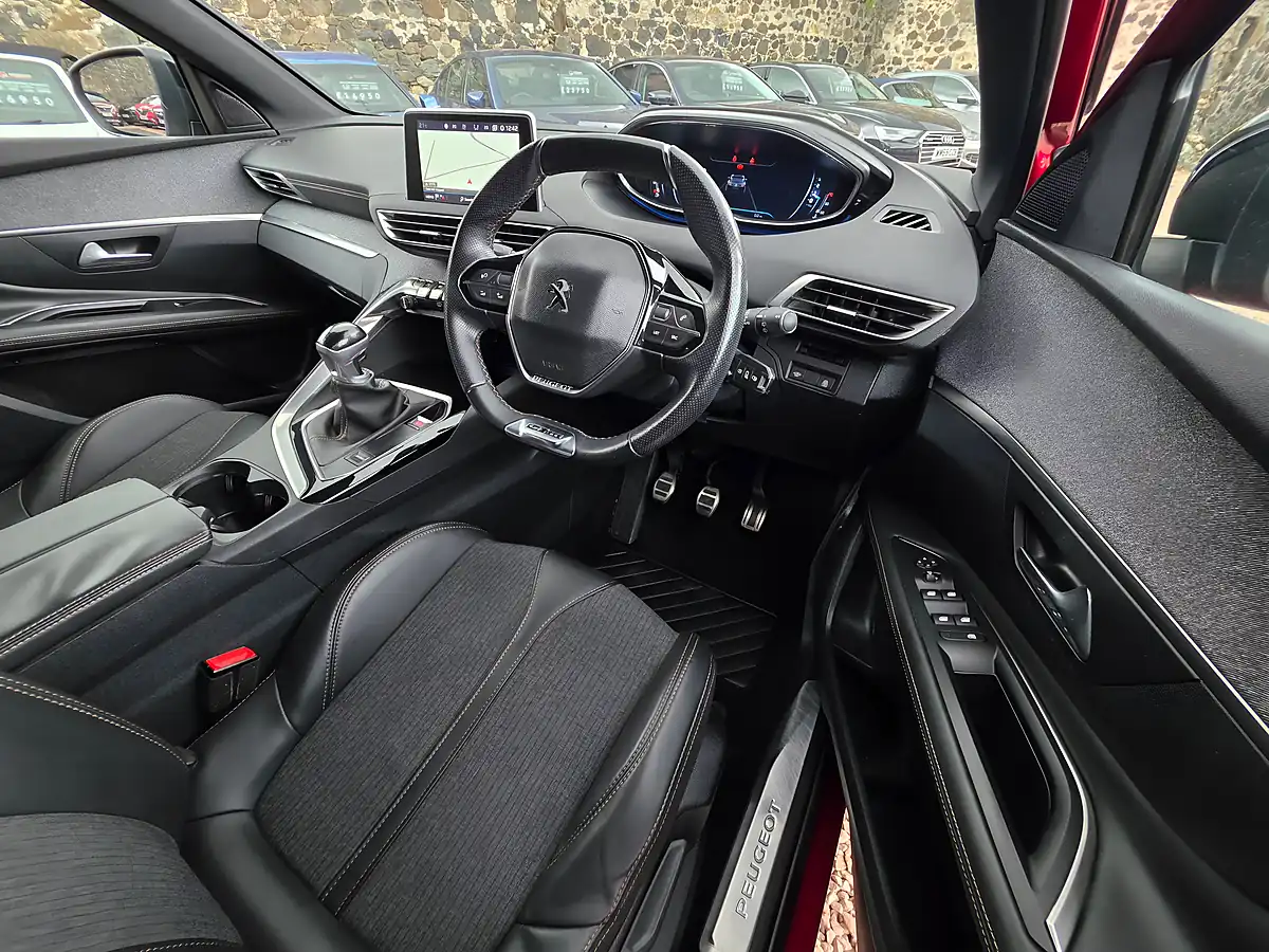 Used 2017 Peugeot 3008 GT Line Ultimate Red Pearl - Interior and Exterior details 8