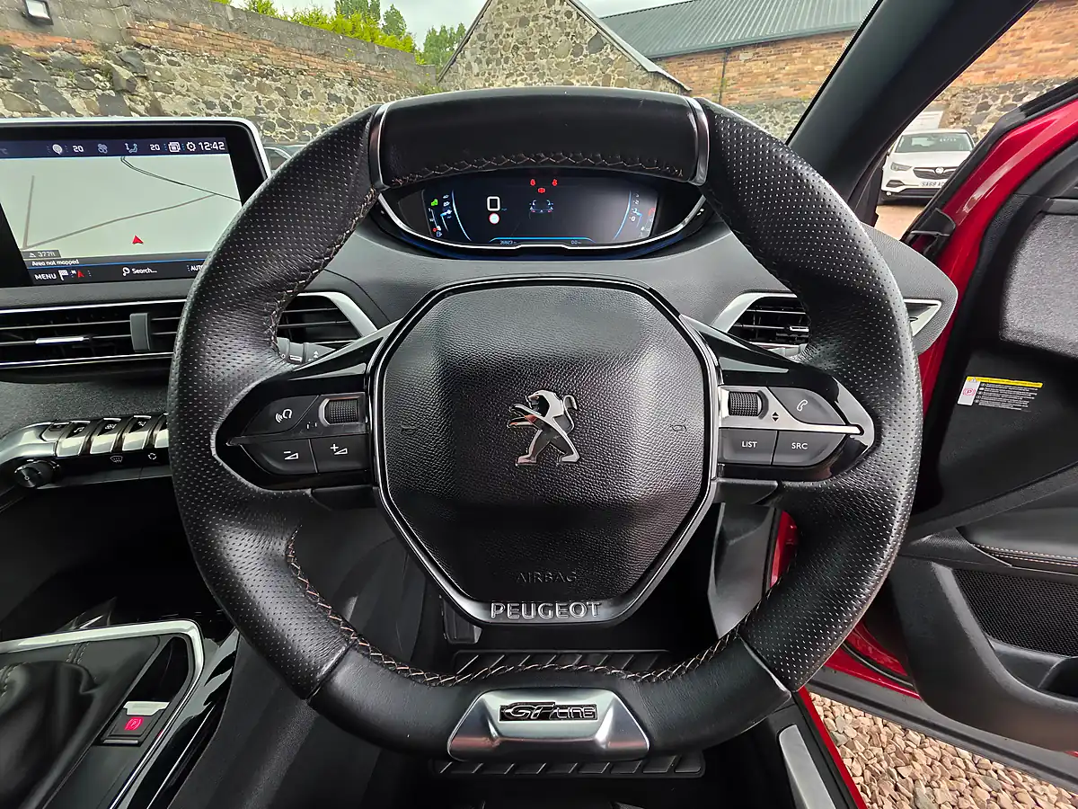 Used 2017 Peugeot 3008 GT Line Ultimate Red Pearl - Interior and Exterior details 9