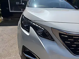 Used 2017 Peugeot 3008 GT Line White - Interior and Exterior details 6