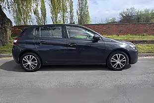 Used 2017 Peugeot 308 Access Grey - Interior and Exterior details 4