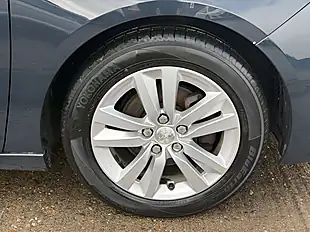 Used 2017 Peugeot 308 Active Grey - Interior and Exterior details 10