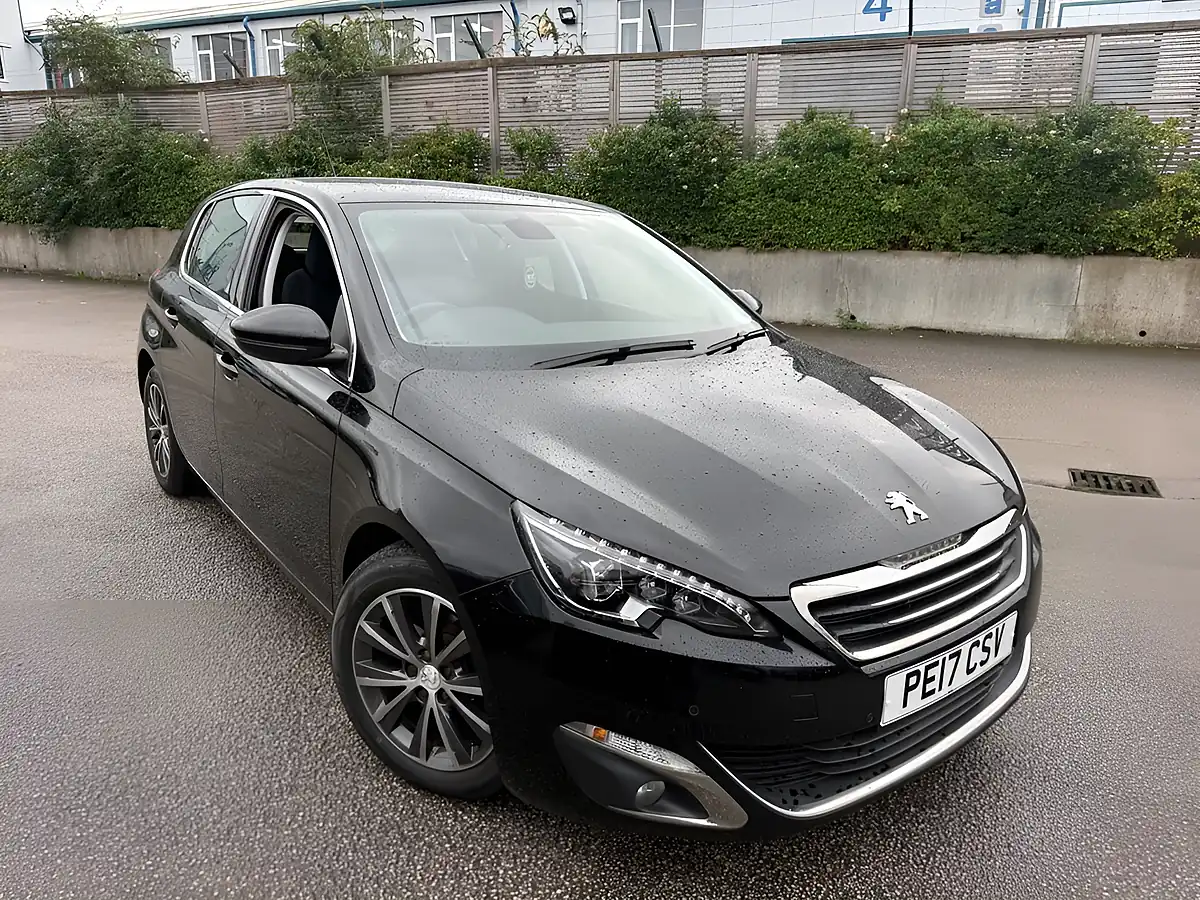 Used 2017 Peugeot 308 Allure Black - Interior and Exterior details 10