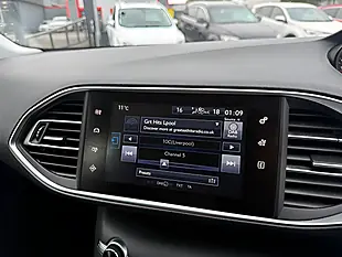 Used 2017 Peugeot 308 Allure Black - Interior and Exterior details 14