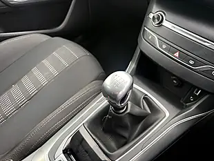 Used 2017 Peugeot 308 Allure Black - Interior and Exterior details 17