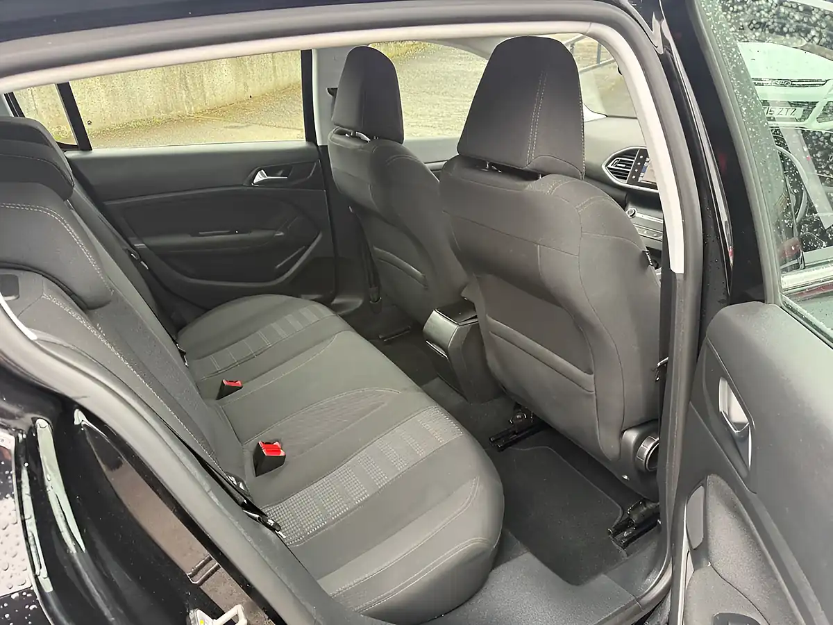Used 2017 Peugeot 308 Allure Black - Interior and Exterior details 18