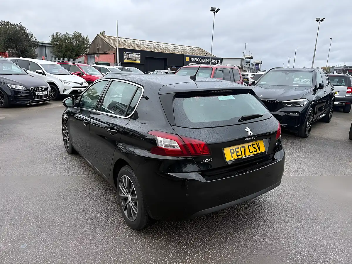 Used 2017 Peugeot 308 Allure Black - Interior and Exterior details 5