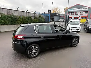 Used 2017 Peugeot 308 Allure Black - Interior and Exterior details 9