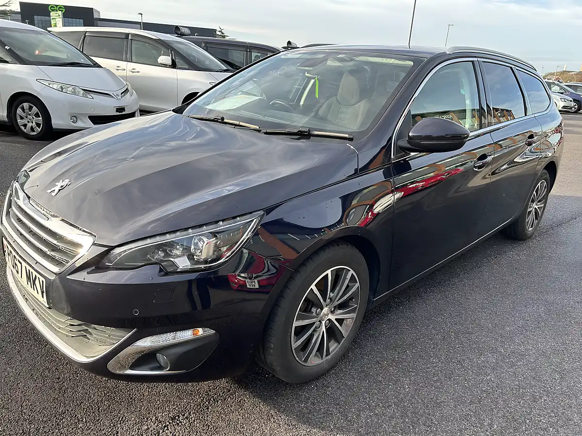 Used 2017 Peugeot 308 Allure Blue - Interior and Exterior details 19