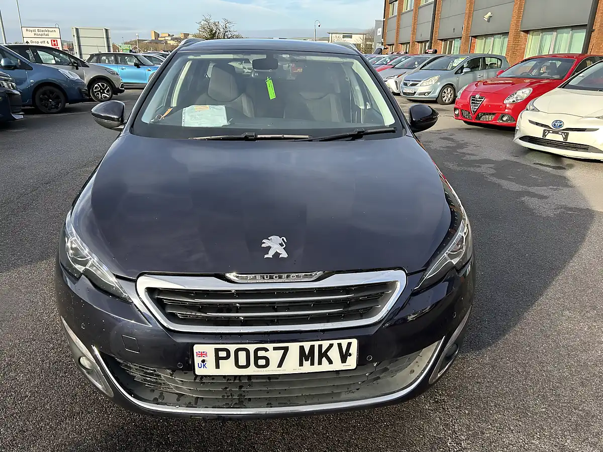Used 2017 Peugeot 308 Allure Blue - Interior and Exterior details 2