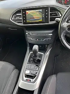 Used 2017 Peugeot 308 Allure Blue - Interior and Exterior details 5
