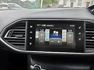 Used 2017 Peugeot 308 Allure Blue - Interior and Exterior details 11