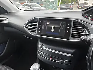 Used 2017 Peugeot 308 Allure Blue - Interior and Exterior details 14