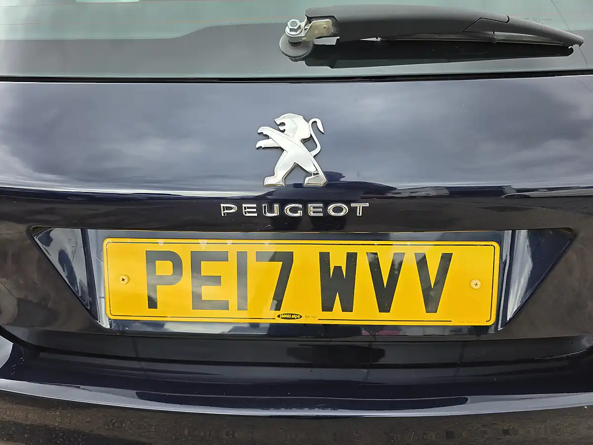 Used 2017 Peugeot 308 Allure Blue - Interior and Exterior details 17