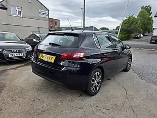 Used 2017 Peugeot 308 Allure Blue - Interior and Exterior details 6