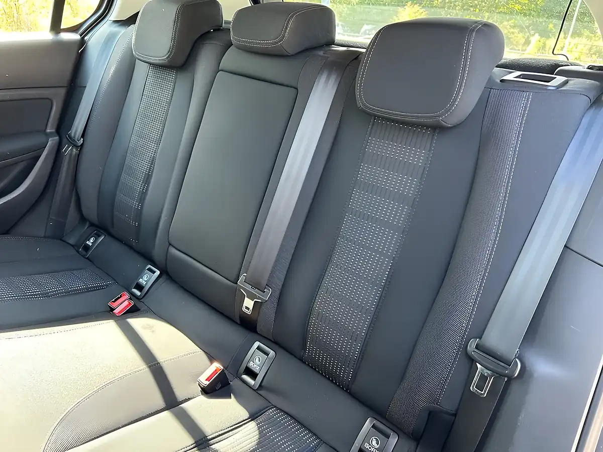 Used 2017 Peugeot 308 Allure Grey - Interior and Exterior details 14