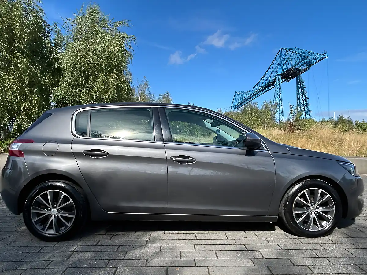 Used 2017 Peugeot 308 Allure Grey - Interior and Exterior details 2