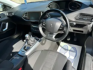 Used 2017 Peugeot 308 Allure Grey - Interior and Exterior details 3
