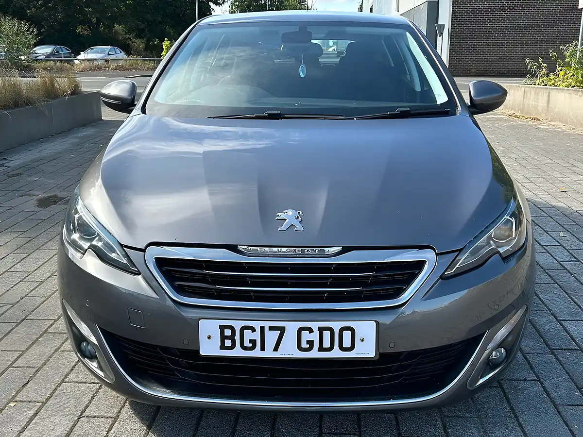 Used 2017 Peugeot 308 Allure Grey - Interior and Exterior details 6