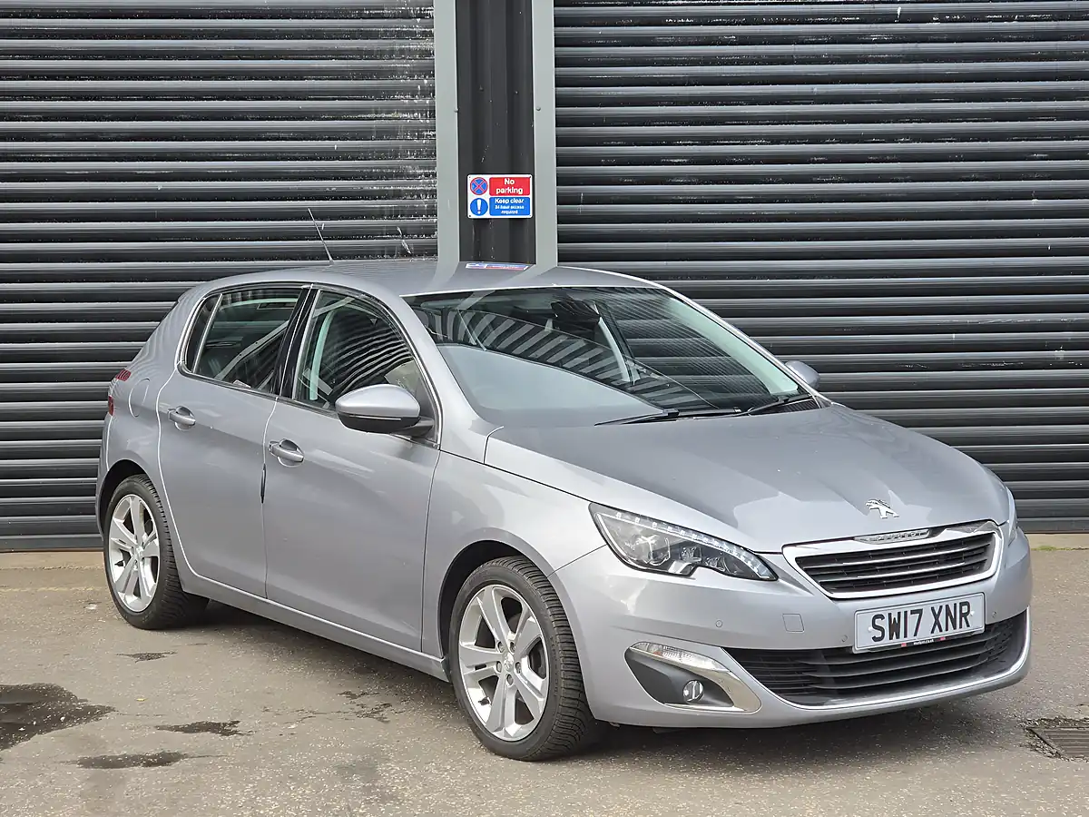 Used 2017 Peugeot 308 Allure Grey - Interior and Exterior details 2