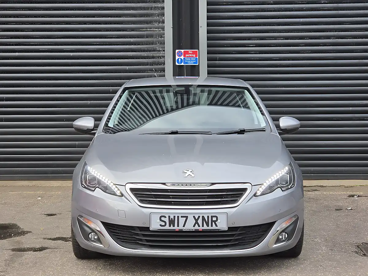 Used 2017 Peugeot 308 Allure Grey - Interior and Exterior details 8