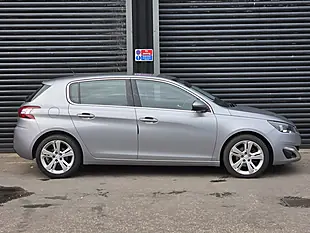 Used 2017 Peugeot 308 Allure Grey - Interior and Exterior details 9