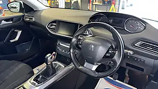 Used 2017 Peugeot 308 Allure Silver - Interior and Exterior details 11