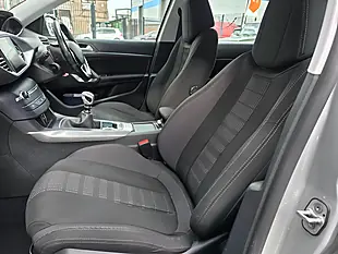 Used 2017 Peugeot 308 Allure Silver - Interior and Exterior details 16