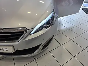 Used 2017 Peugeot 308 Allure Silver - Interior and Exterior details 17